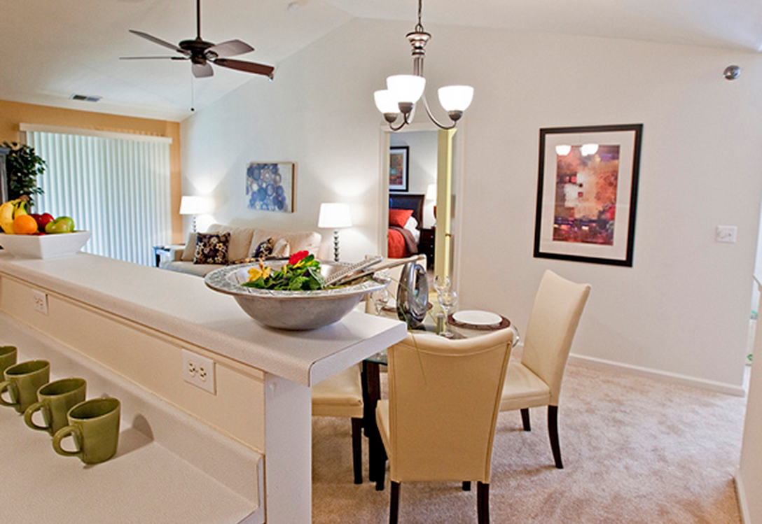 View Photos Forest Glen Apartments