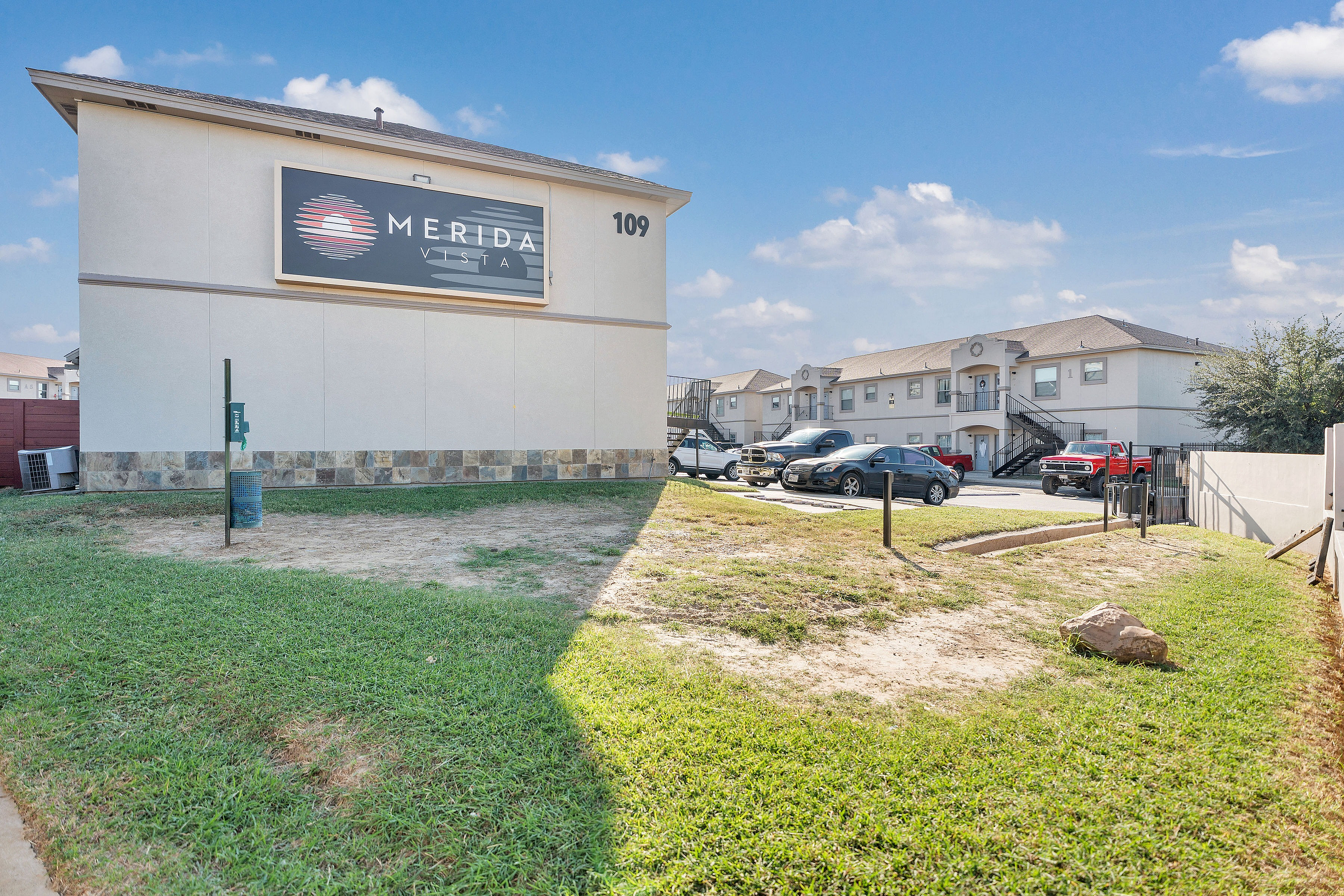 Merida Vista Apartments in Laredo, Texas