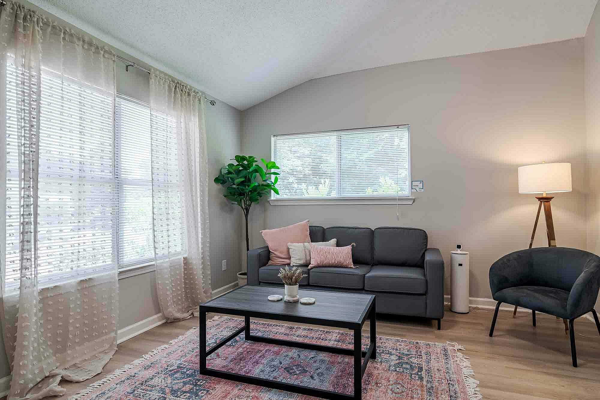 The Townhomes at River Club 2