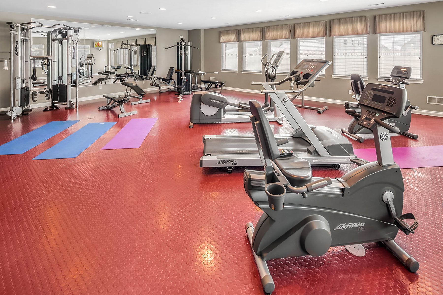 View Our Amenities Mallard Pond Apartments & Condos