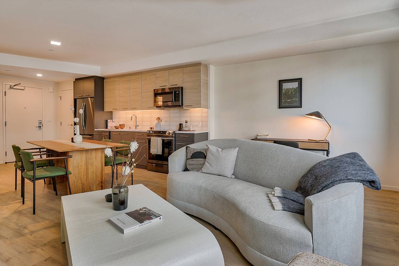 Apartments Jack London Square, Oakland Photo Gallery Jack London Square, Oakland Apartments