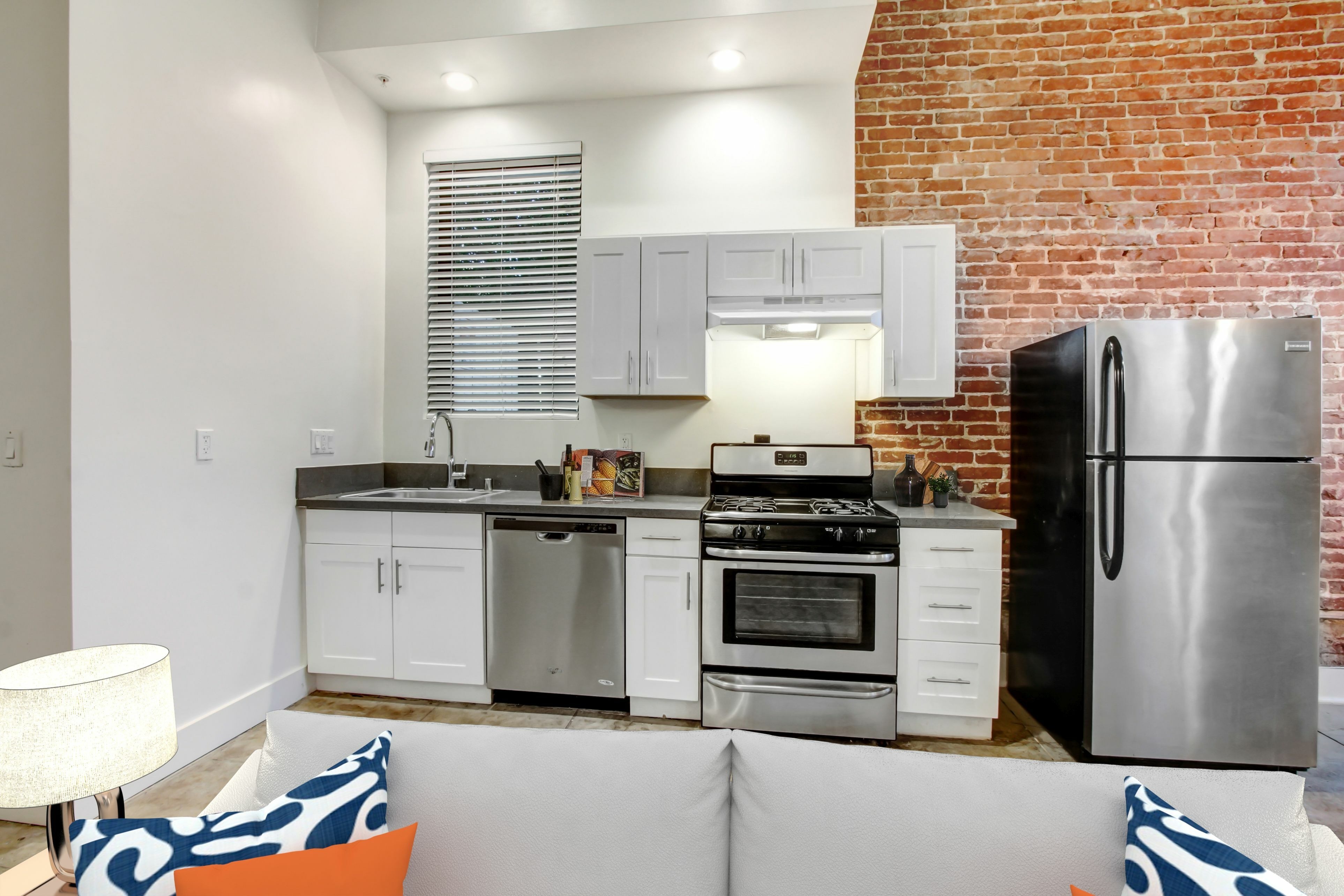 Cheap Apartments for Rent in California - Save on Rent Today!