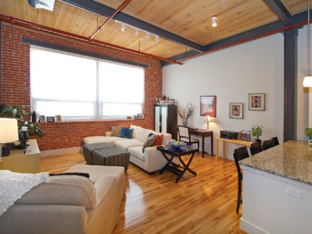 view-photos-take-a-virtual-tour-lancaster-lofts-apartments