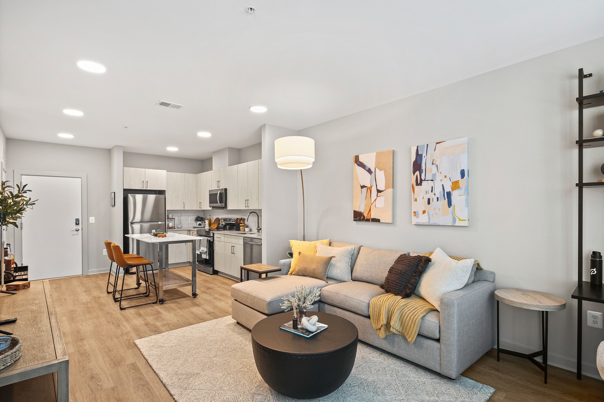 View Photos & Take A Virtual Tour Lofts at Yard 56