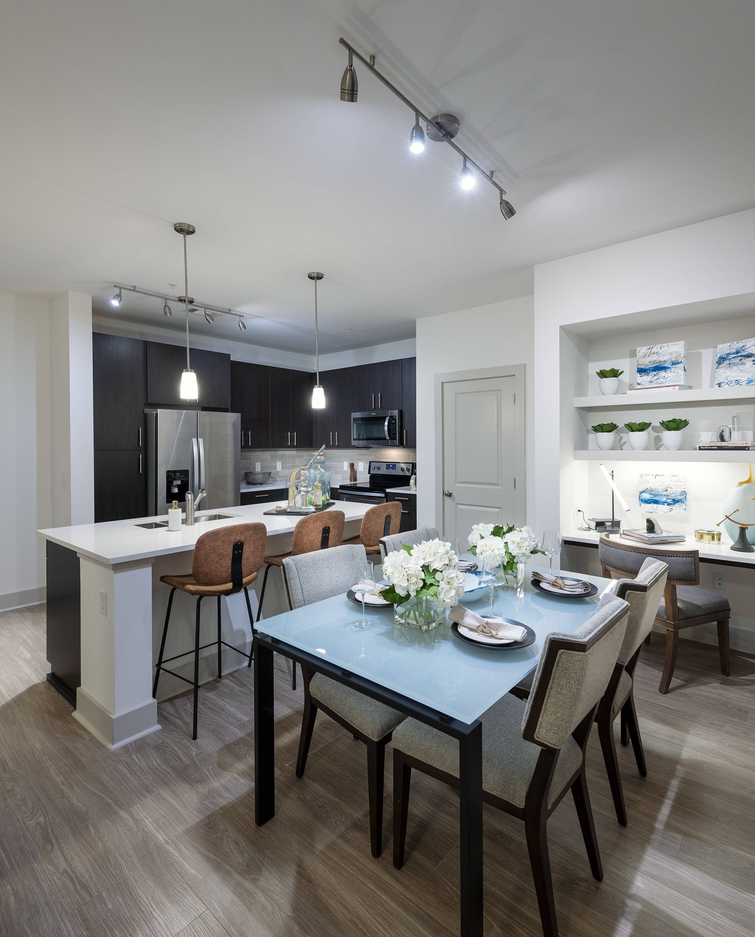 Hanover Crossing Residences Gallery Apartments for Rent in Hanover, MA