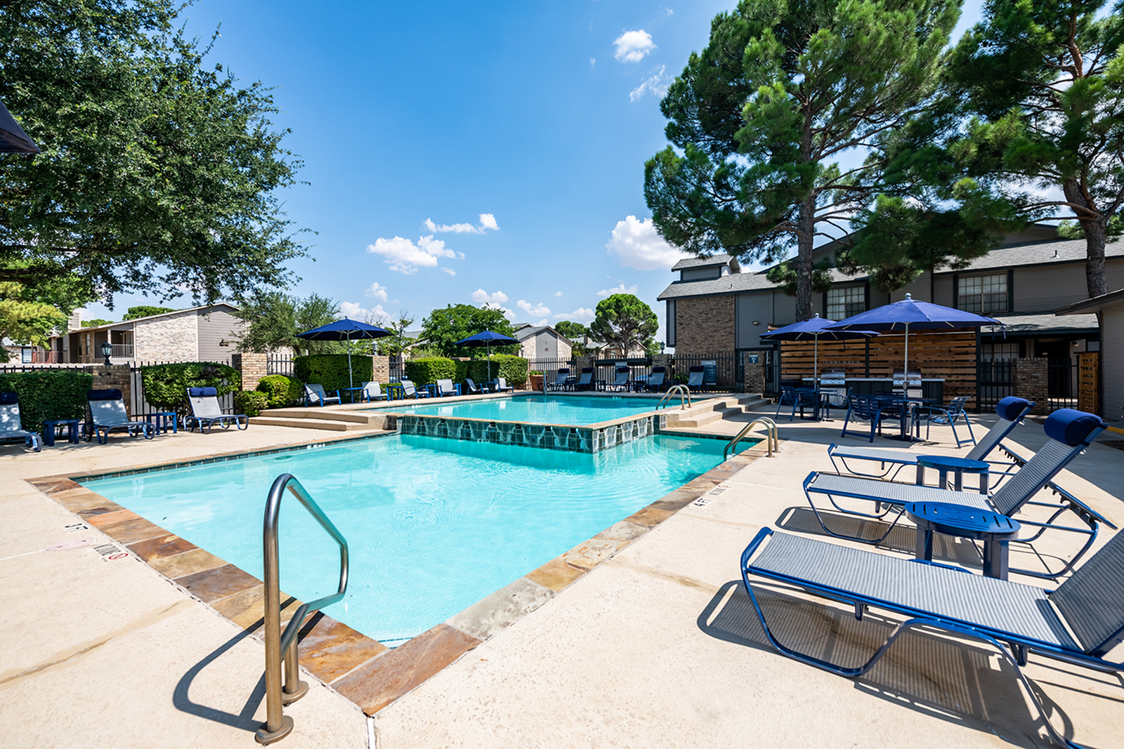 ReNew Holiday Hill Apartments in Midland, Texas Official Site