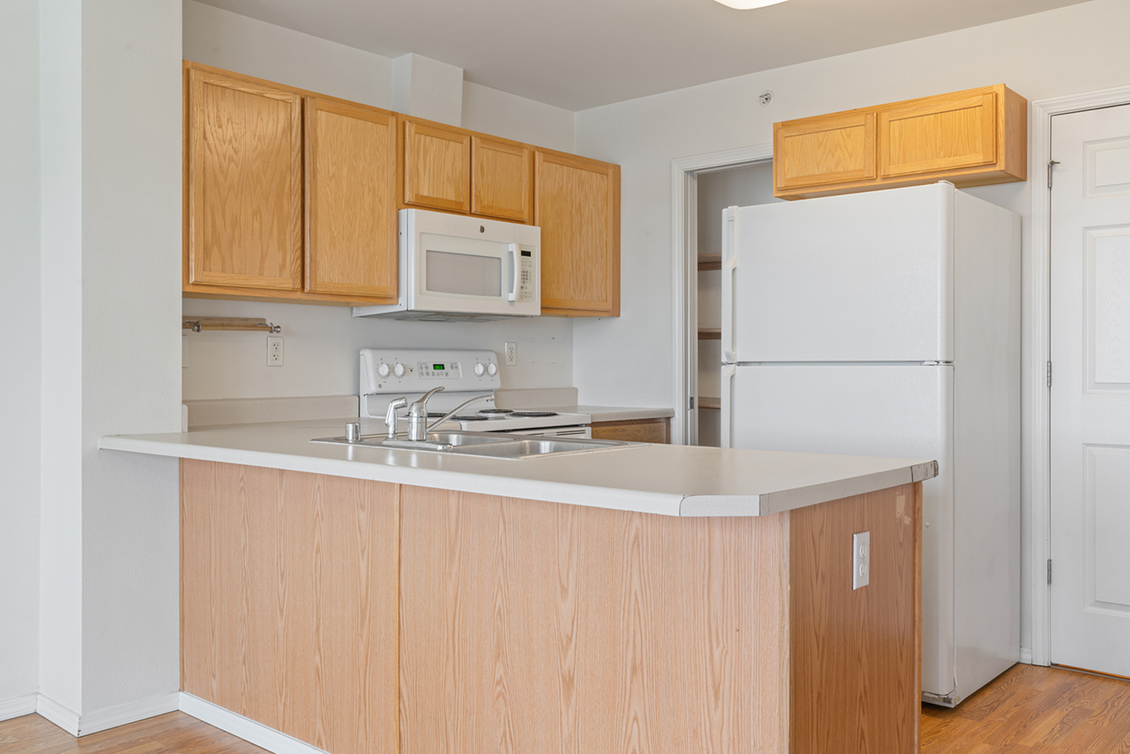 to ReNew Bayshore Townhomes Apartments for Rent in Anchorage