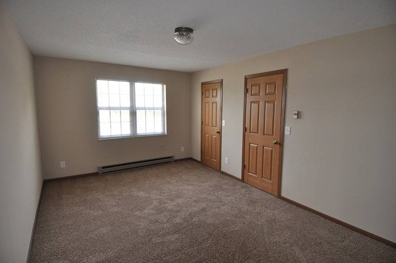 Community Photos ReNew 3902 Apartment Homes for Rent in Cincinnati OH