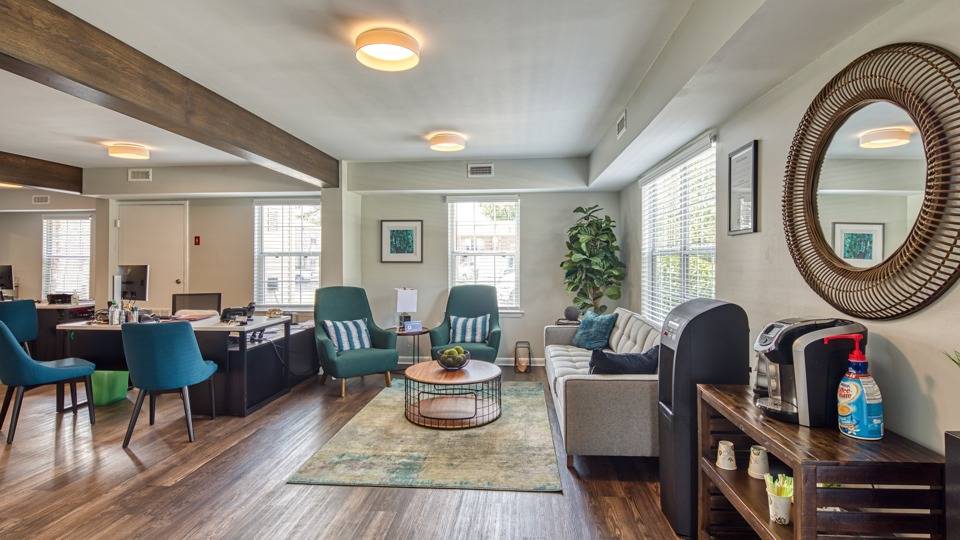 Community Photos ReNew Virginia Beach Apartment Homes for Rent in