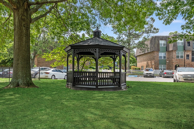 View Photos ReNew Banbury Lake