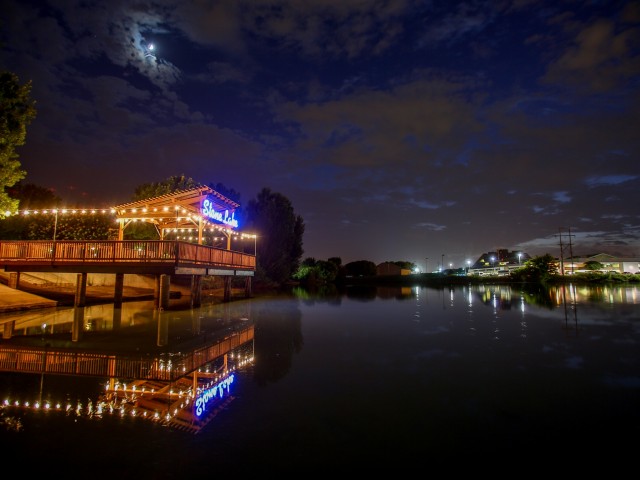 Image of Privately Owned Lake for Stonelake Apartment Homes