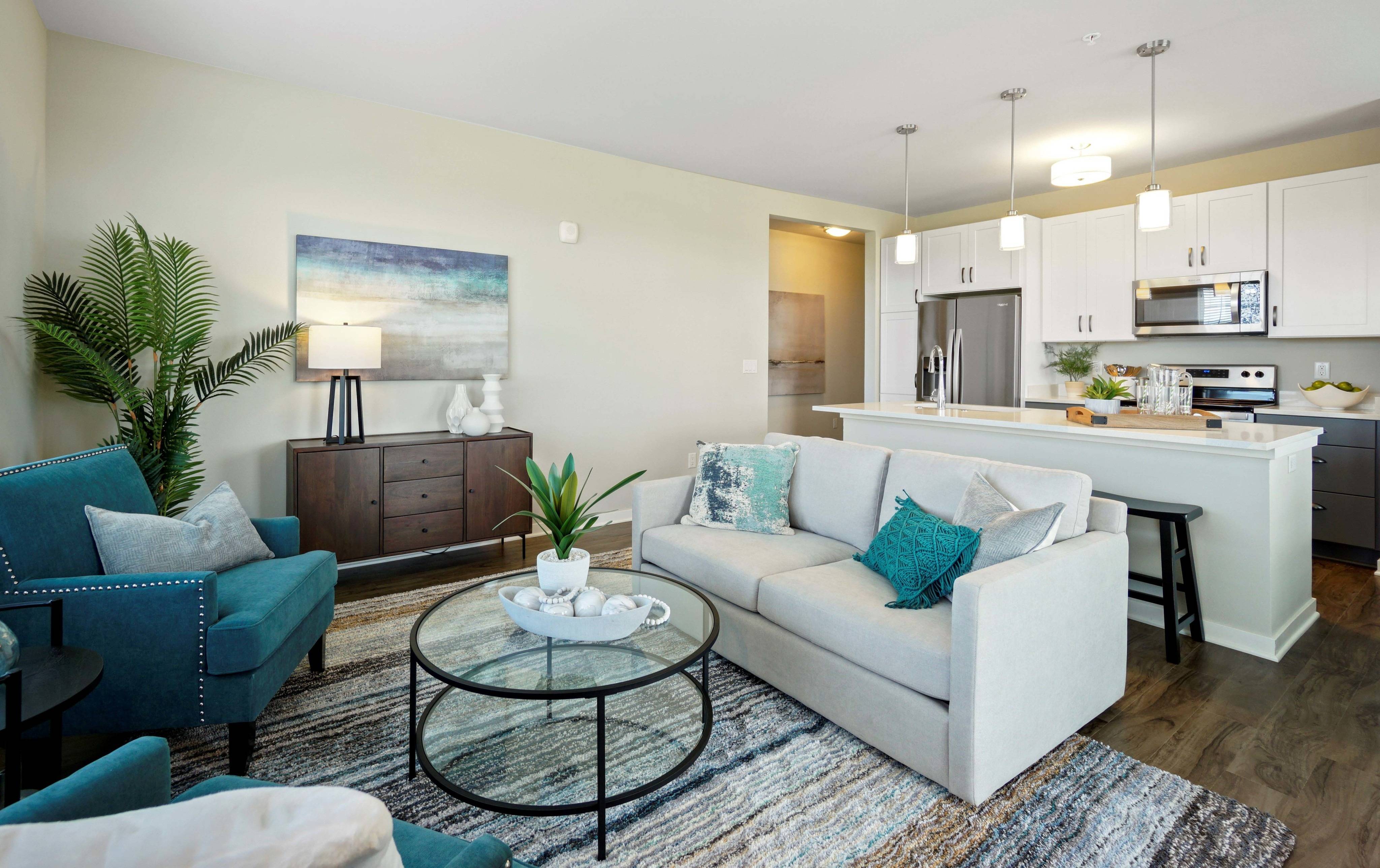 Photo & Virtual Tour Apartments in Mount Pleasant, Wisconsin