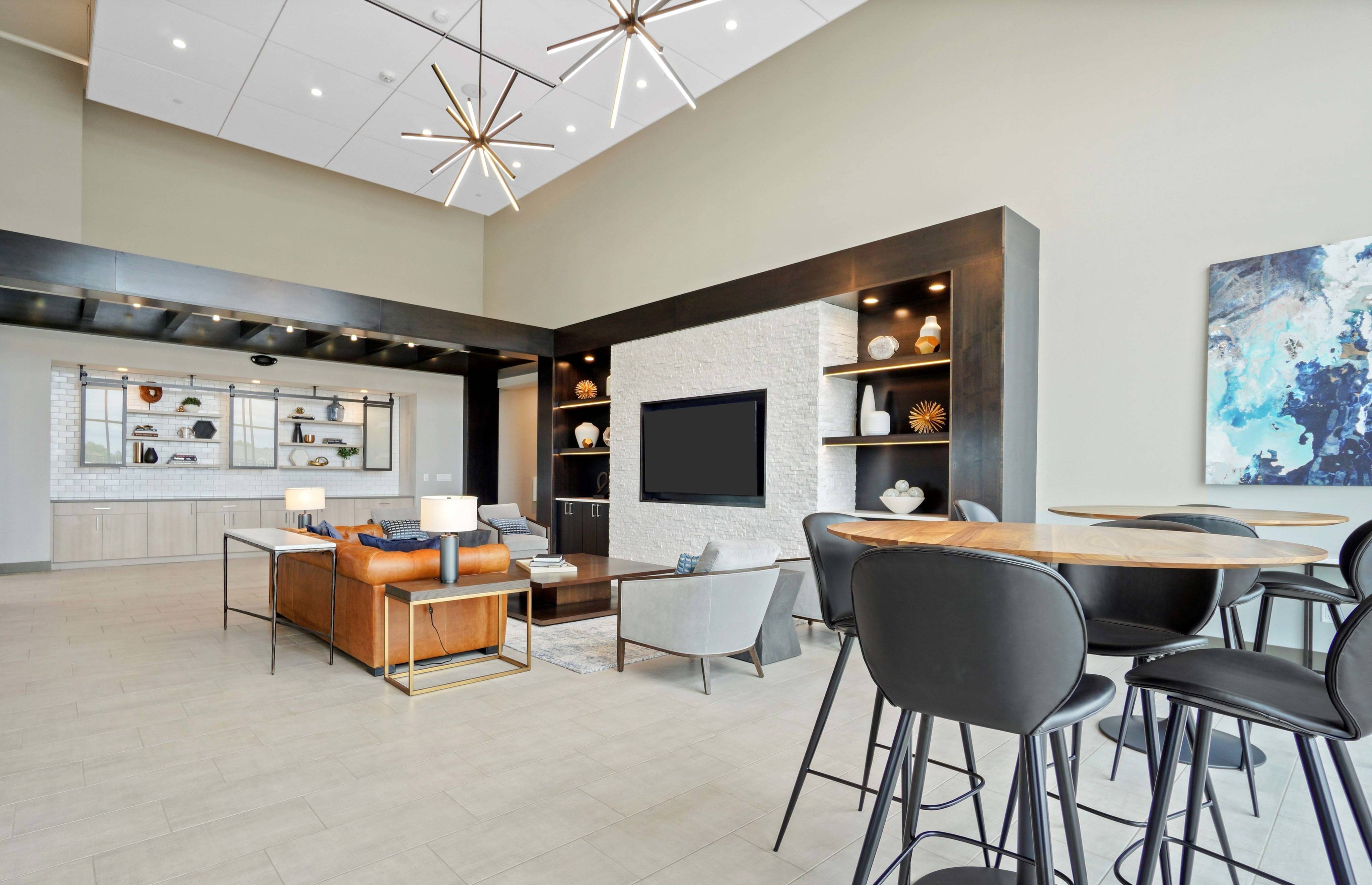 Photo & Virtual Tour Apartments in Mount Pleasant, Wisconsin