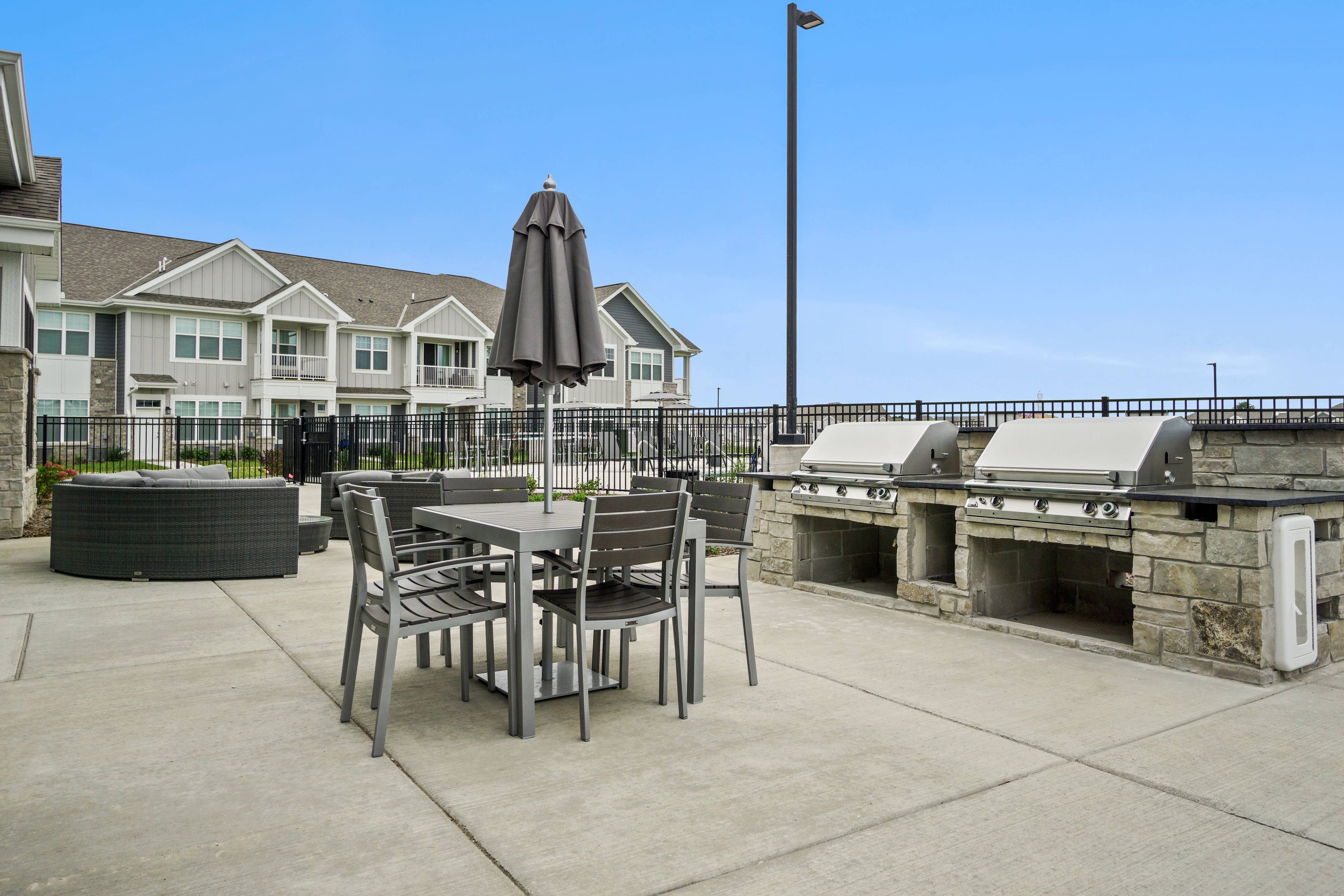 Photo & Virtual Tour Apartments in Mount Pleasant, Wisconsin