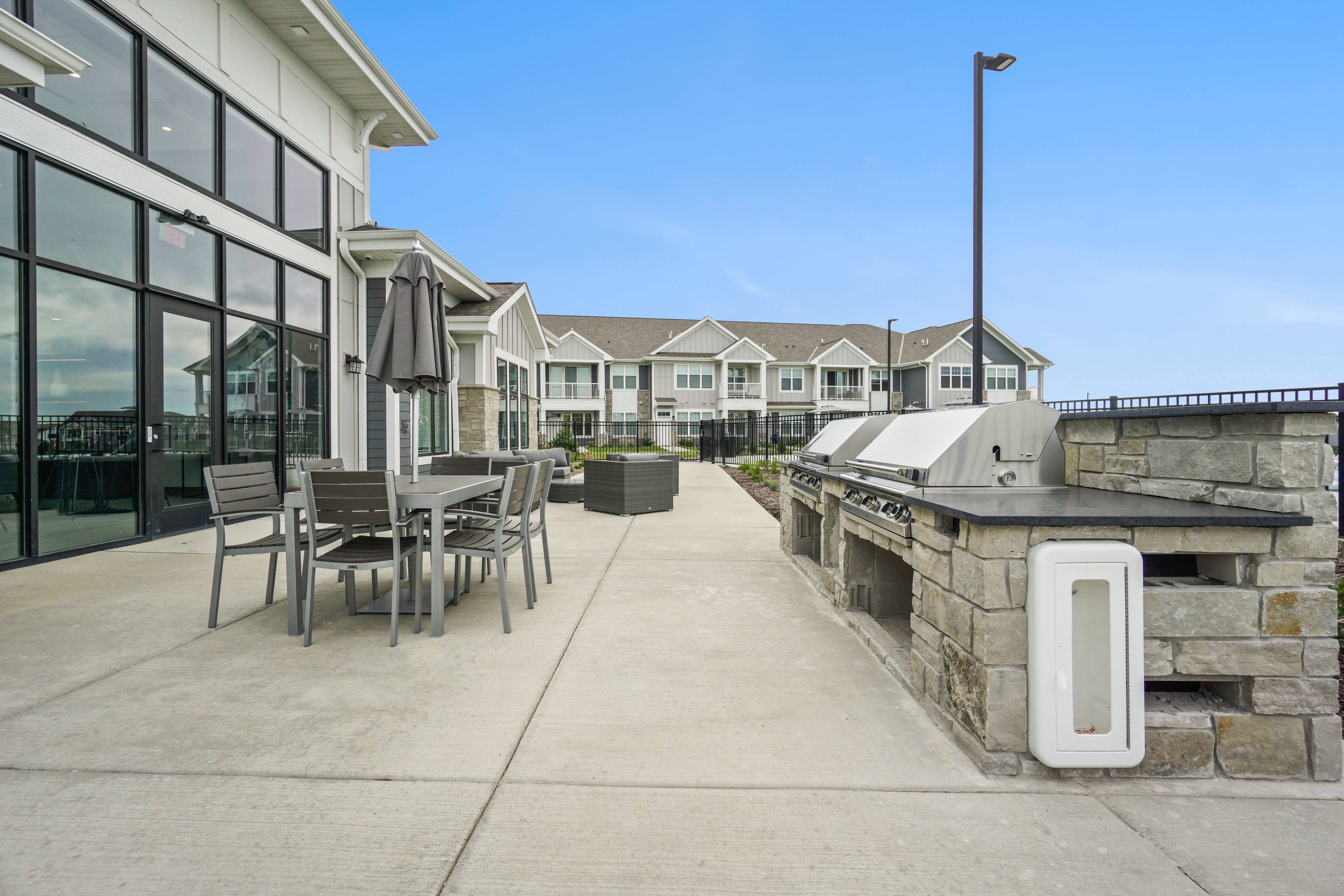 Photo & Virtual Tour Apartments in Mount Pleasant, Wisconsin