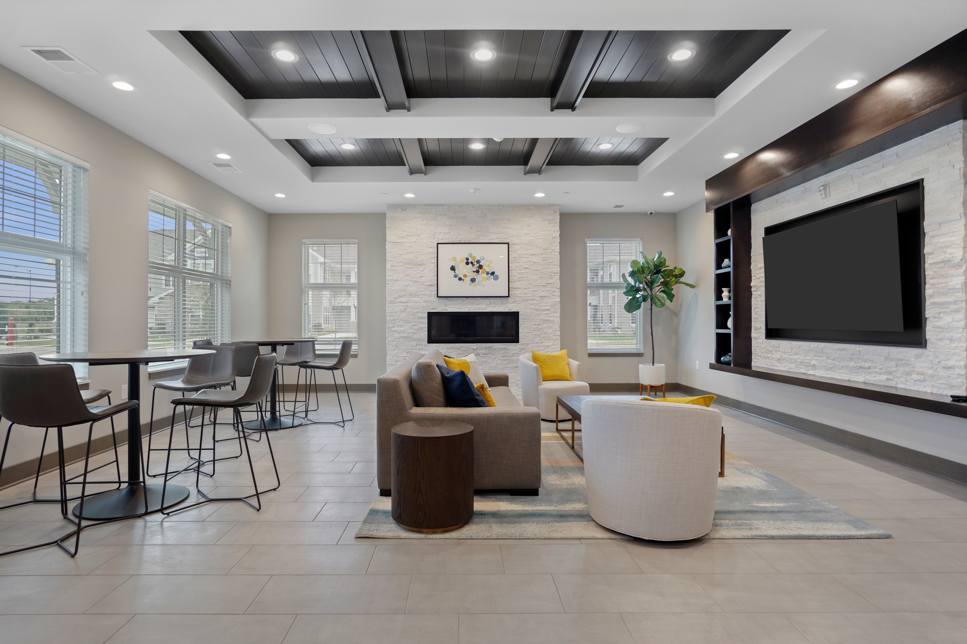 Photo & Virtual Tour Apartments in Plainfield, Illinois