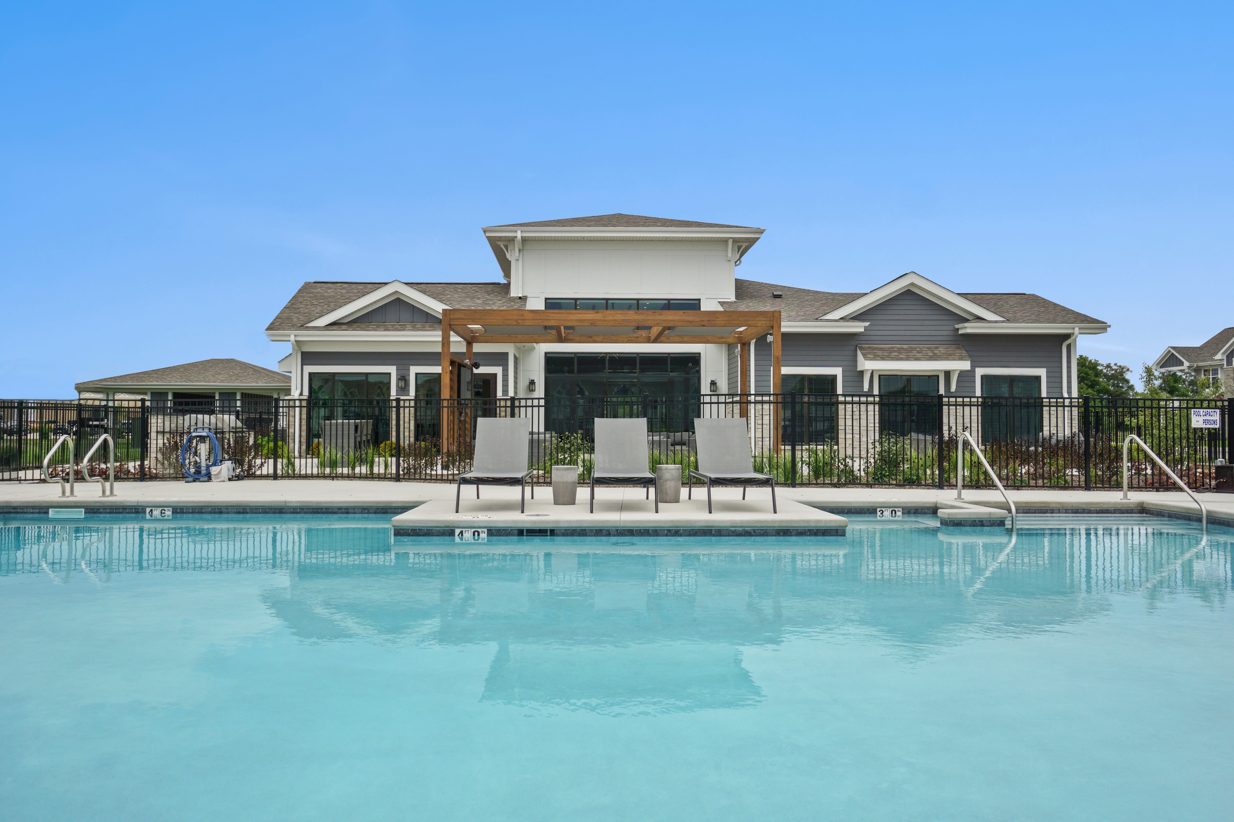 View Photos Seasons at Franklin