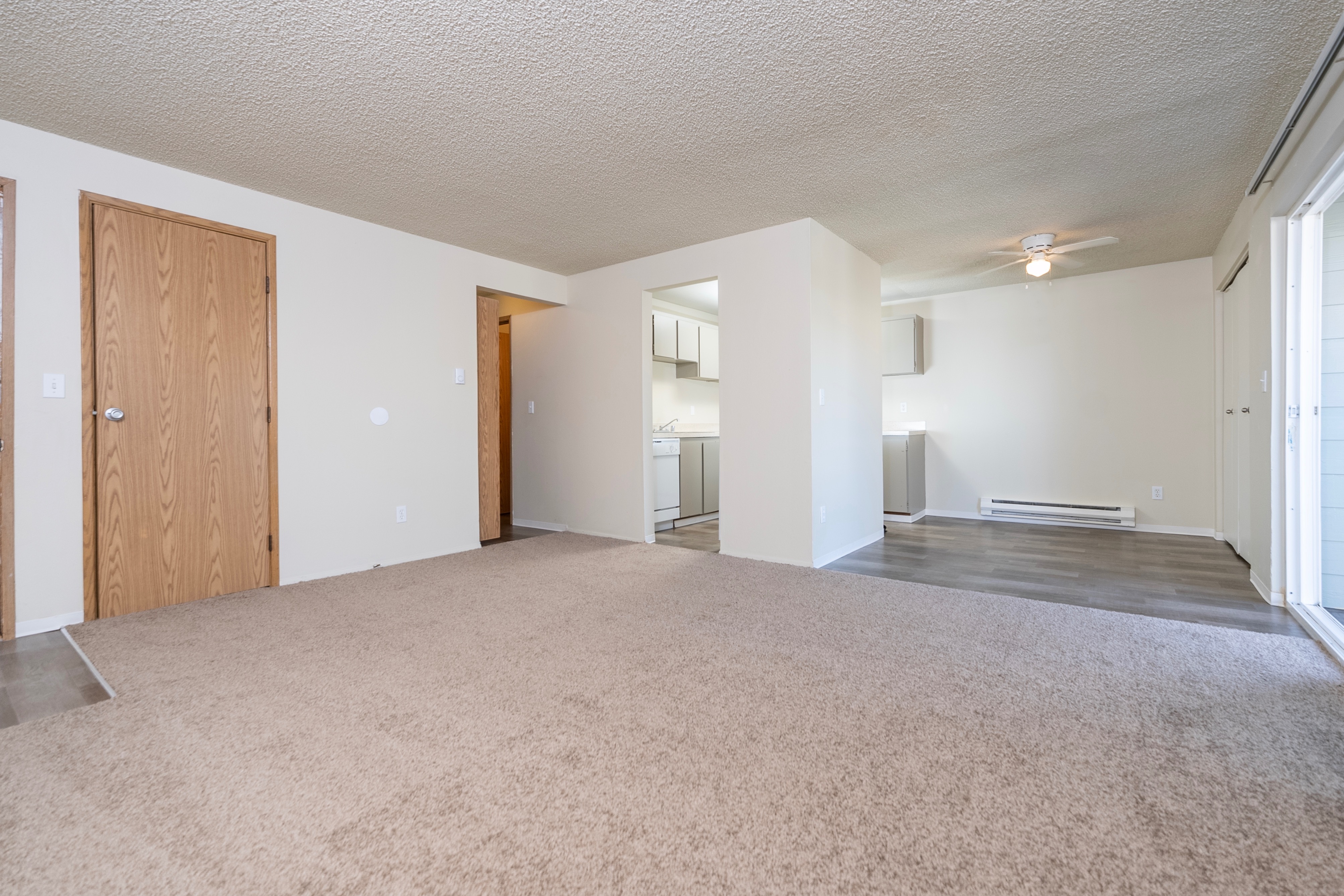 View Photos & Take A Virtual Tour Steele Manor Apartments