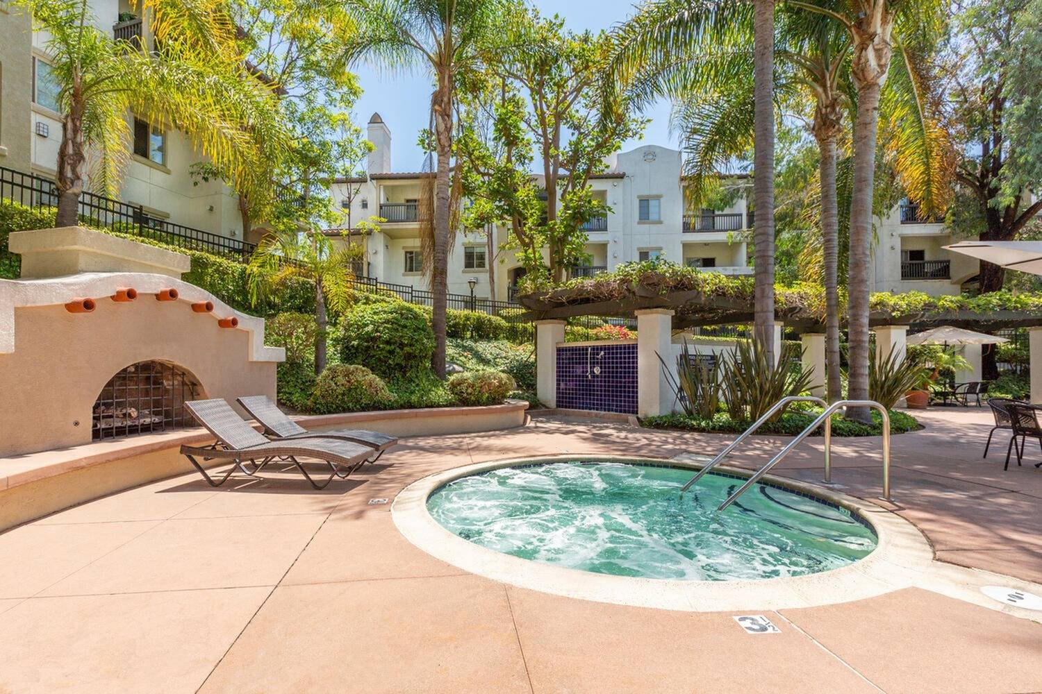 Apartments in Chula Vista Elan Sevilla