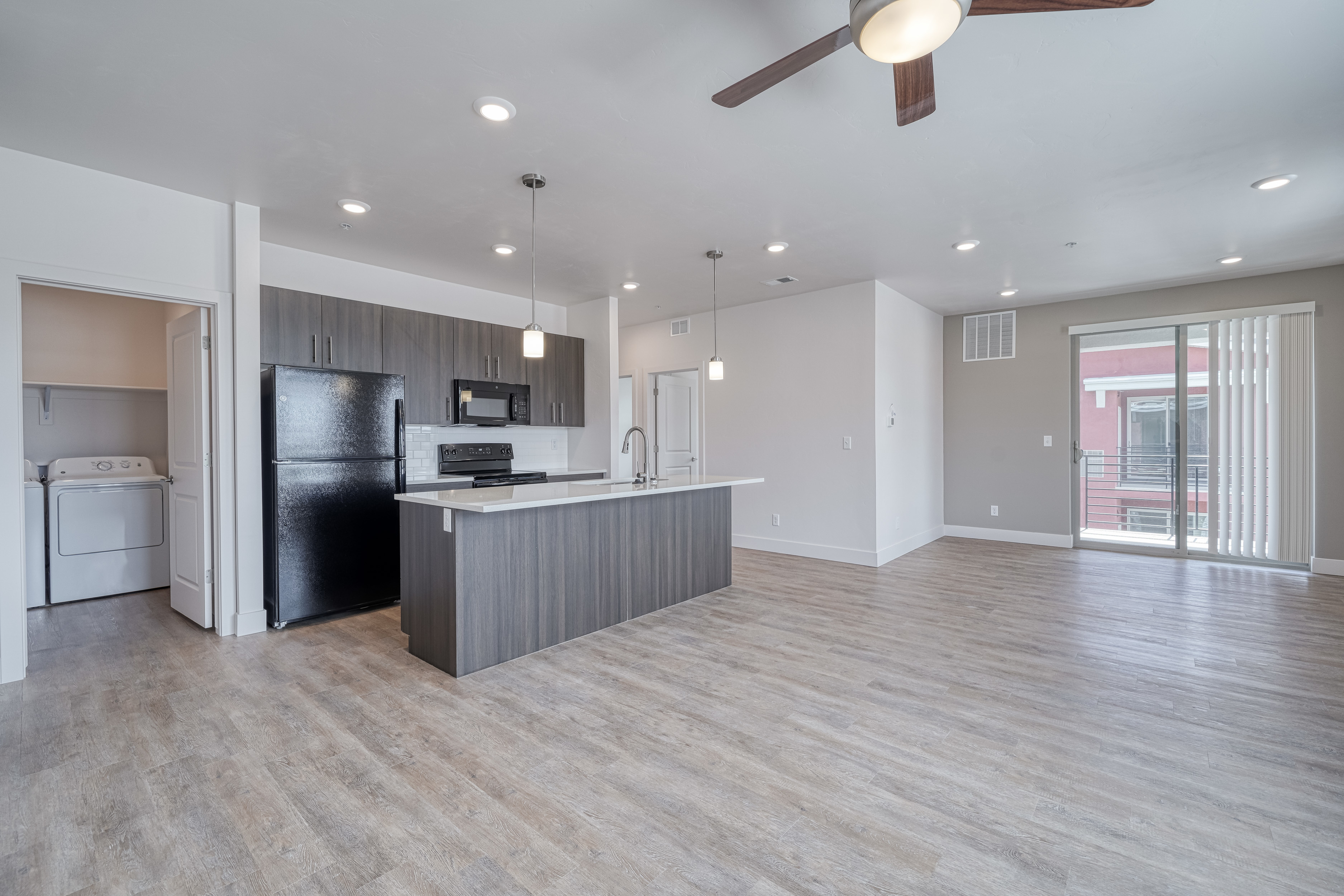 The Cirque 2 Bed Apartment The Falls Apartments Apartments in