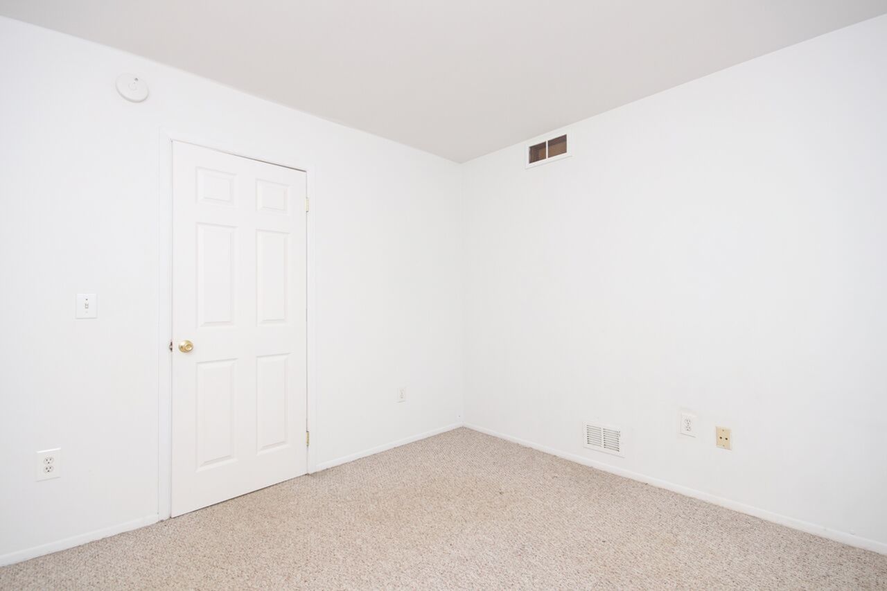 Apartments Walled Lake MI Tivoli Apartments