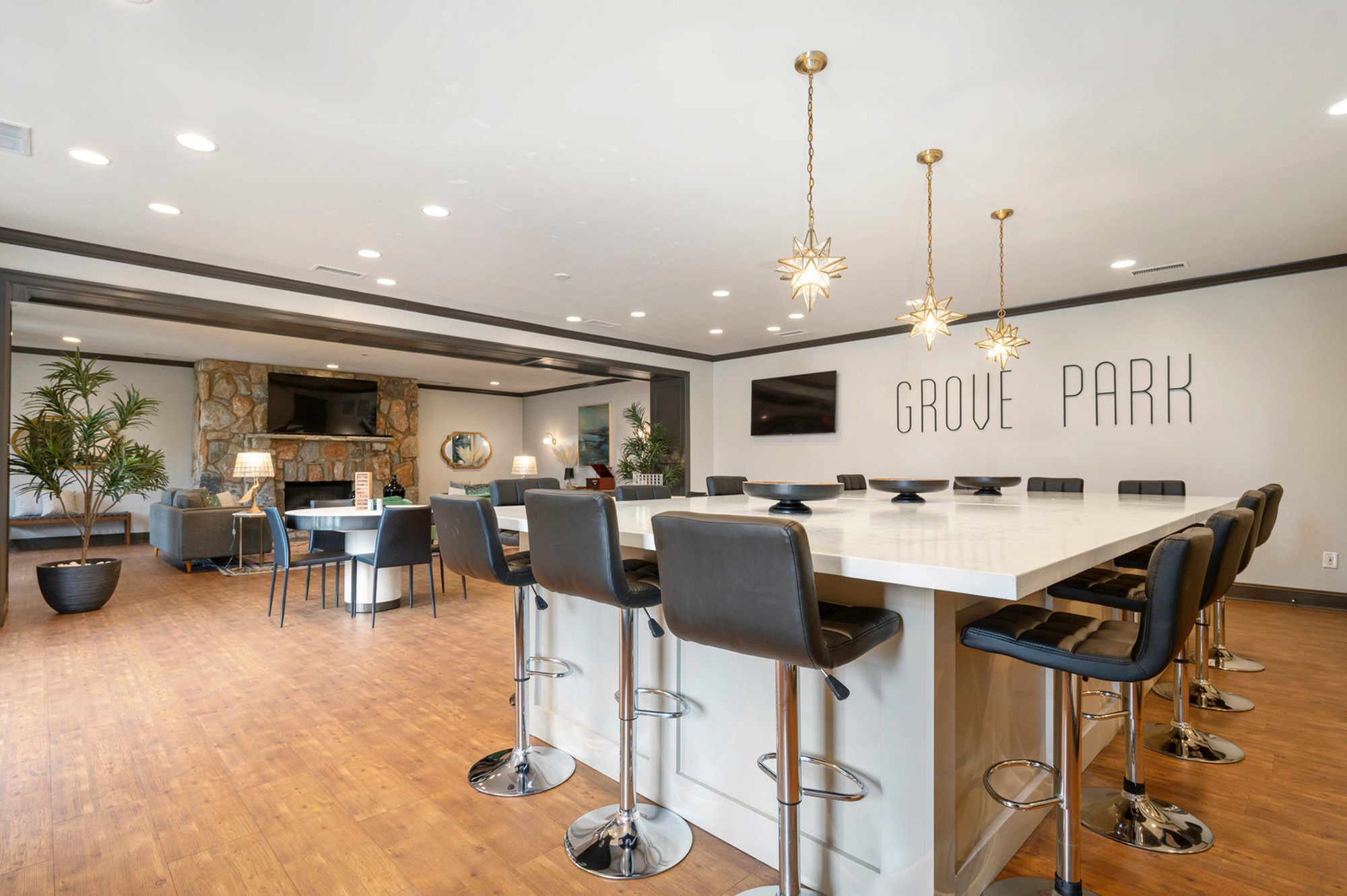 View Photos & Take A Virtual Tour | Grove Park Apartments
